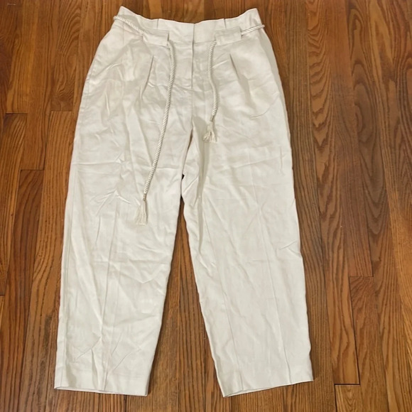 Chicos Paperbag Waist Tapered Ankle Pant size 2 Regular Large NWT - Picture 3 of 9